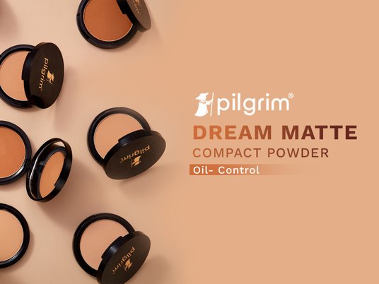 PILGRIM Dream Matte Compact Powder - Rich Caramel, 9gm