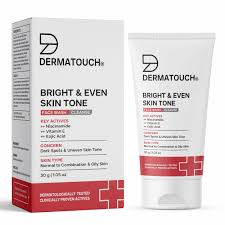 DERMATOUCH Dailyglow Bright & Even Skin Tone Face Wash
